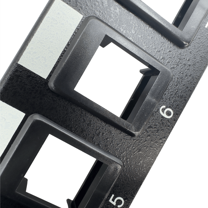 6001 1U 16 Keystone Port Rack Panel Black